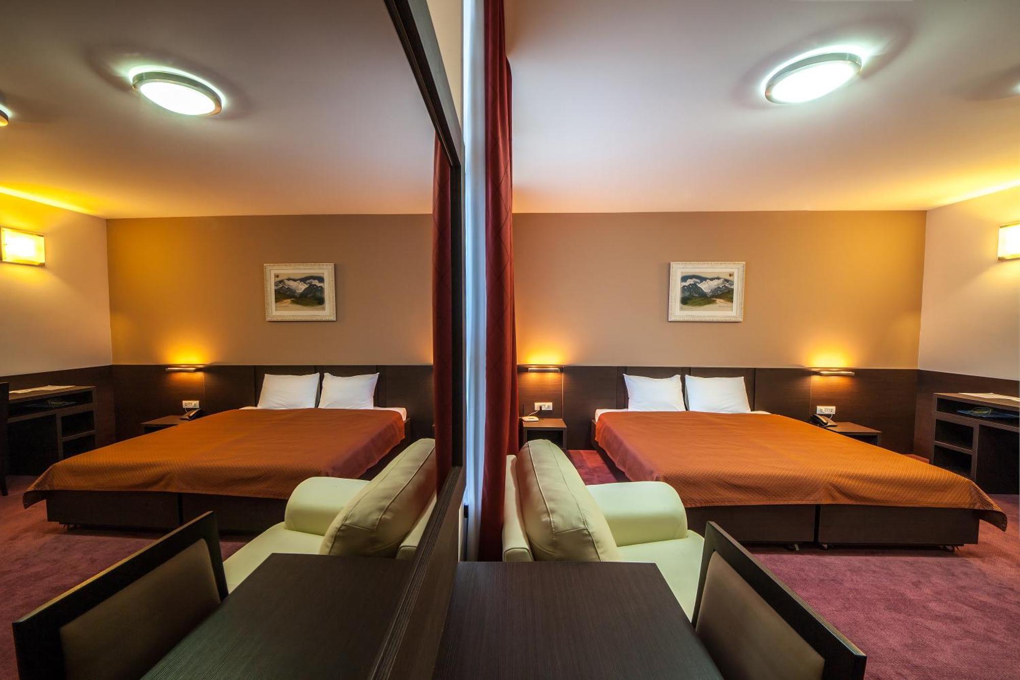 Hotel Terminus พอดโกริกา ภายนอก รูปภาพ